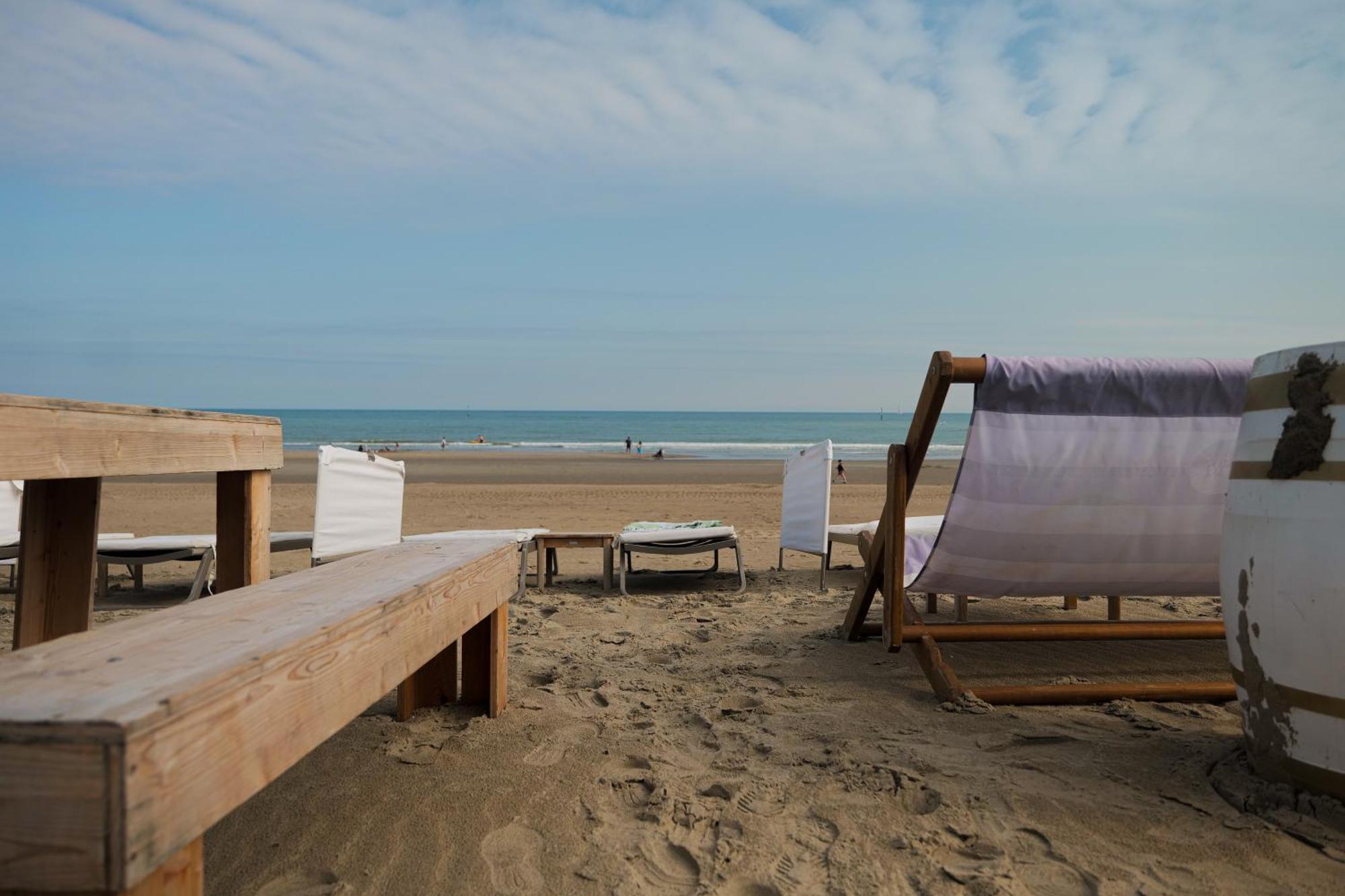 Hôtel Merveilleux Côté Mer Dunkirk Exterior foto
