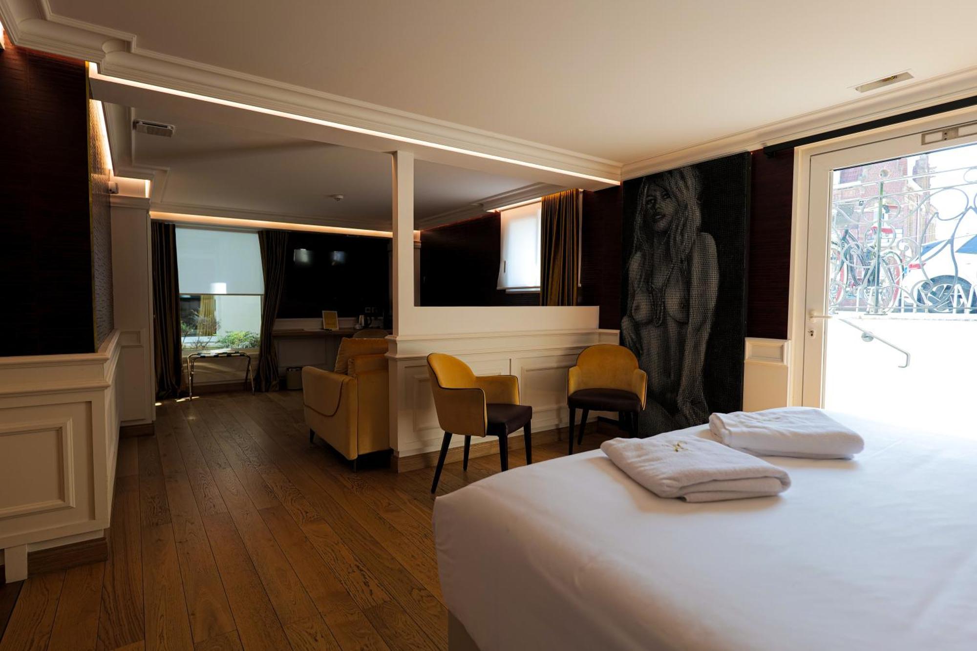 Hôtel Merveilleux Côté Mer Dunkirk Exterior foto